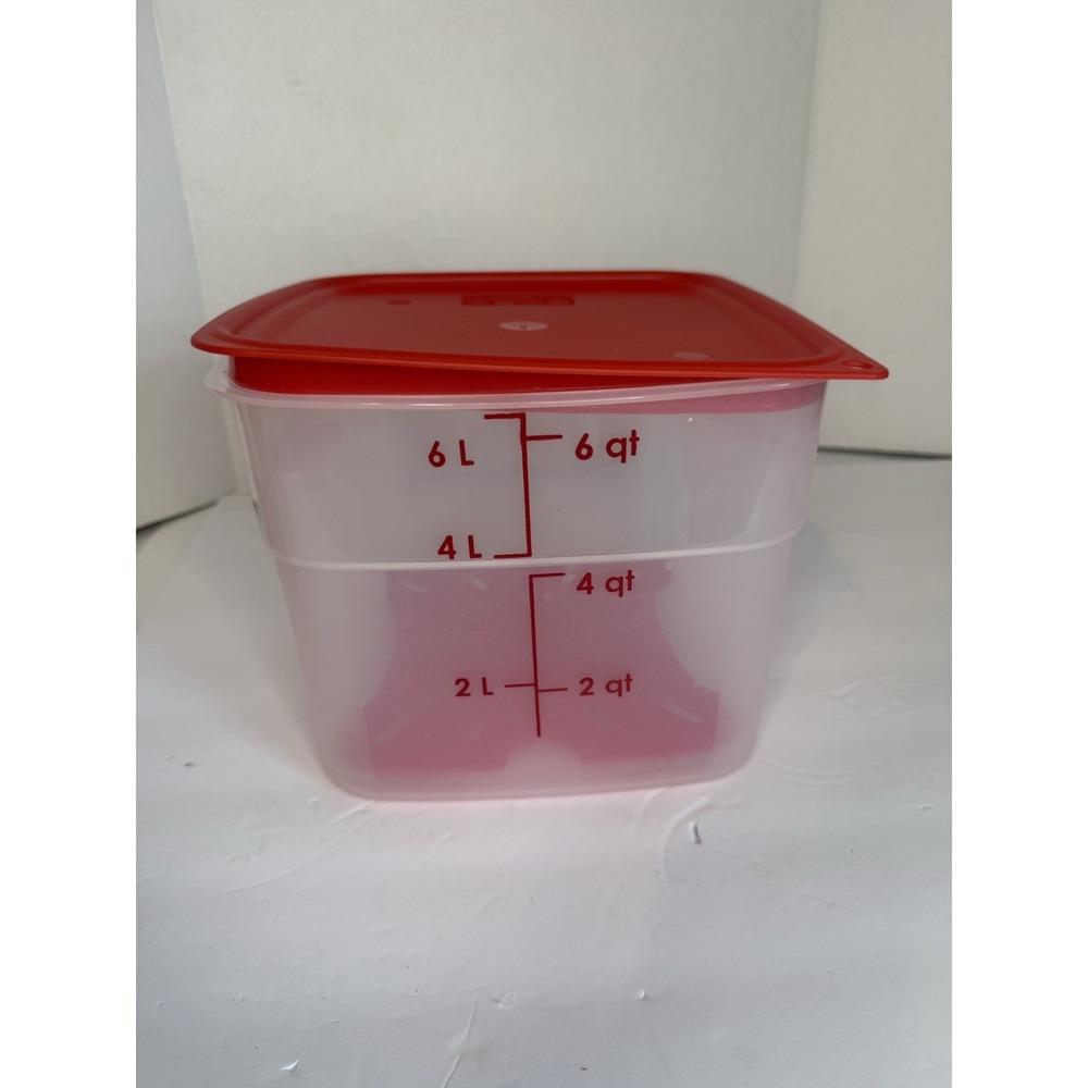 Cambro 6 Qt Square Polypropylene Food Container with Red Lid & Drain Insert